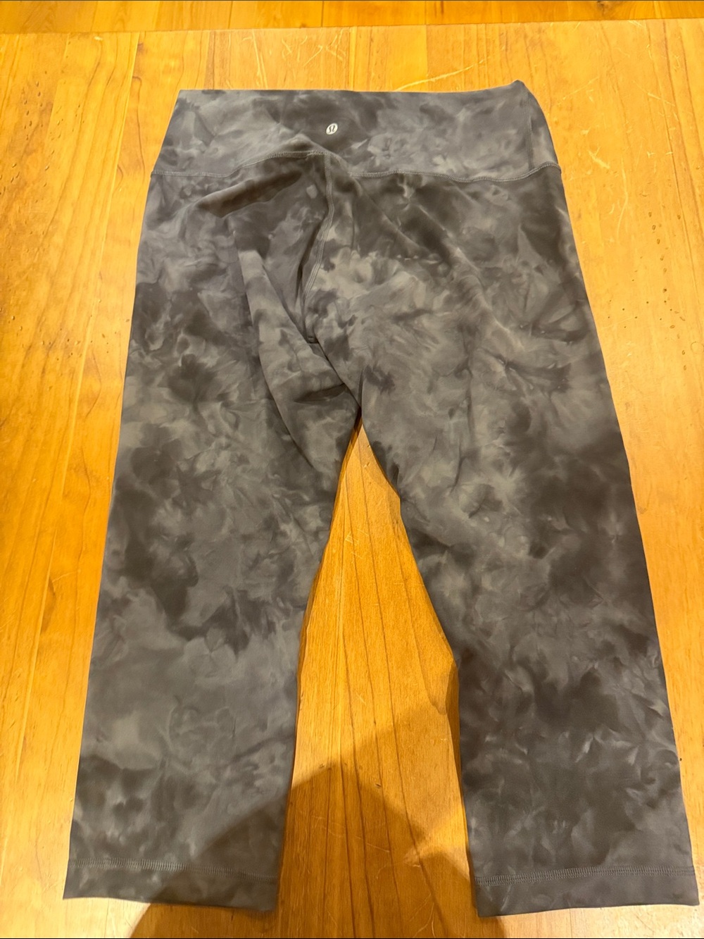 lululemon athletica womens Black Tie-Dye Cropped Joggers